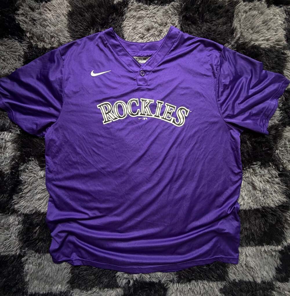 Nike MLB Colorado Rockies Performance 1-Button Pullover Jersey